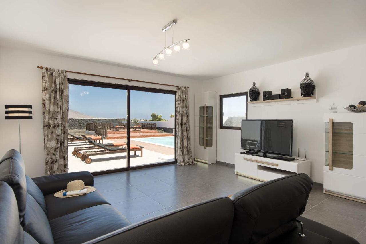 Villa Chinamar By Villa Plus Playa Blanca  Exterior foto